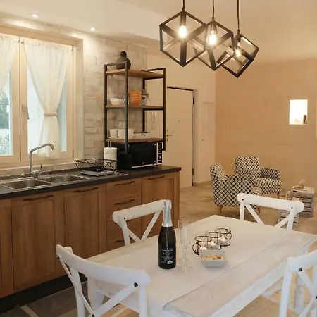 Buen Retiro Apartment *